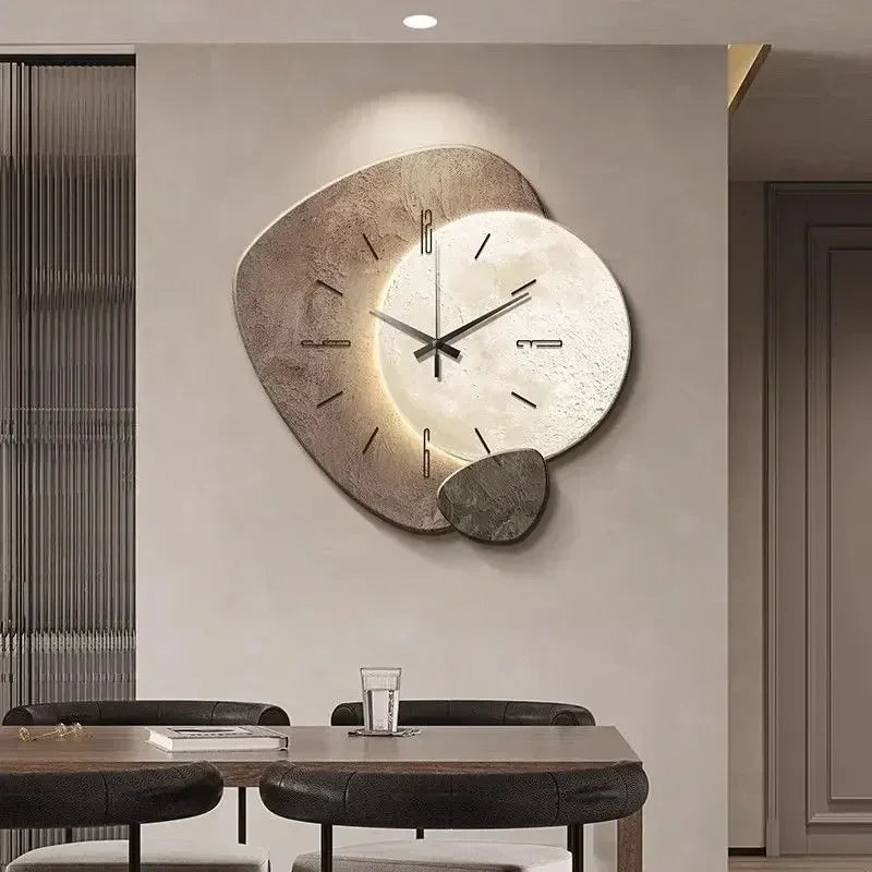 Zegar ścienny minimalistyczny z taśmą LED do salonu