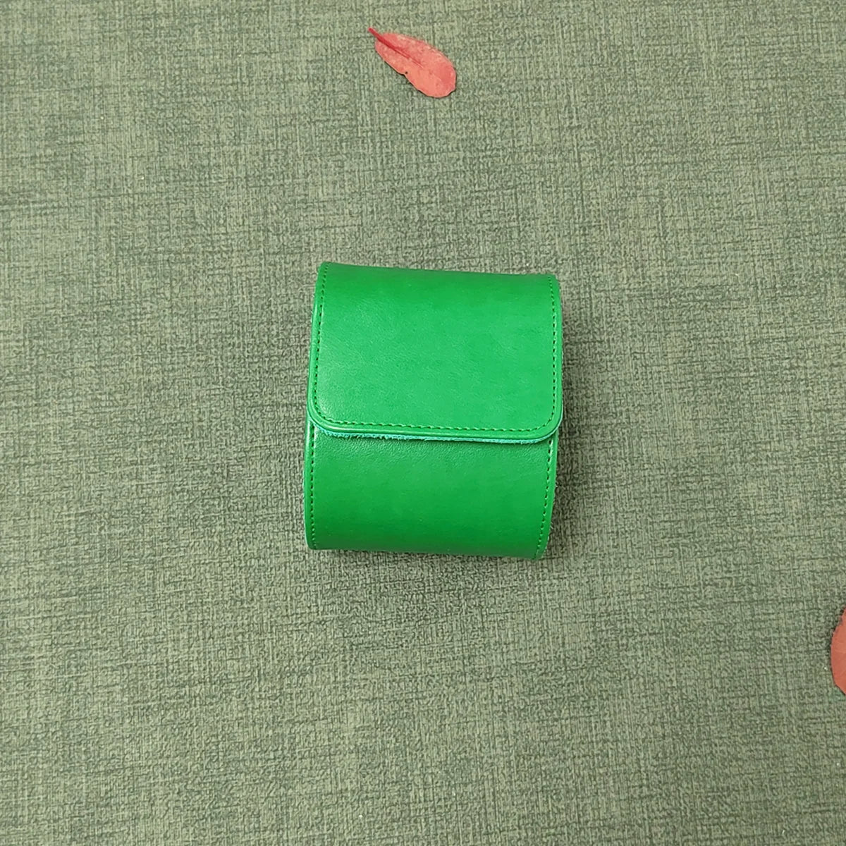 Organizer na zegarki ze skóry vintage z 3 przegródkami - elegancki etui podróżny