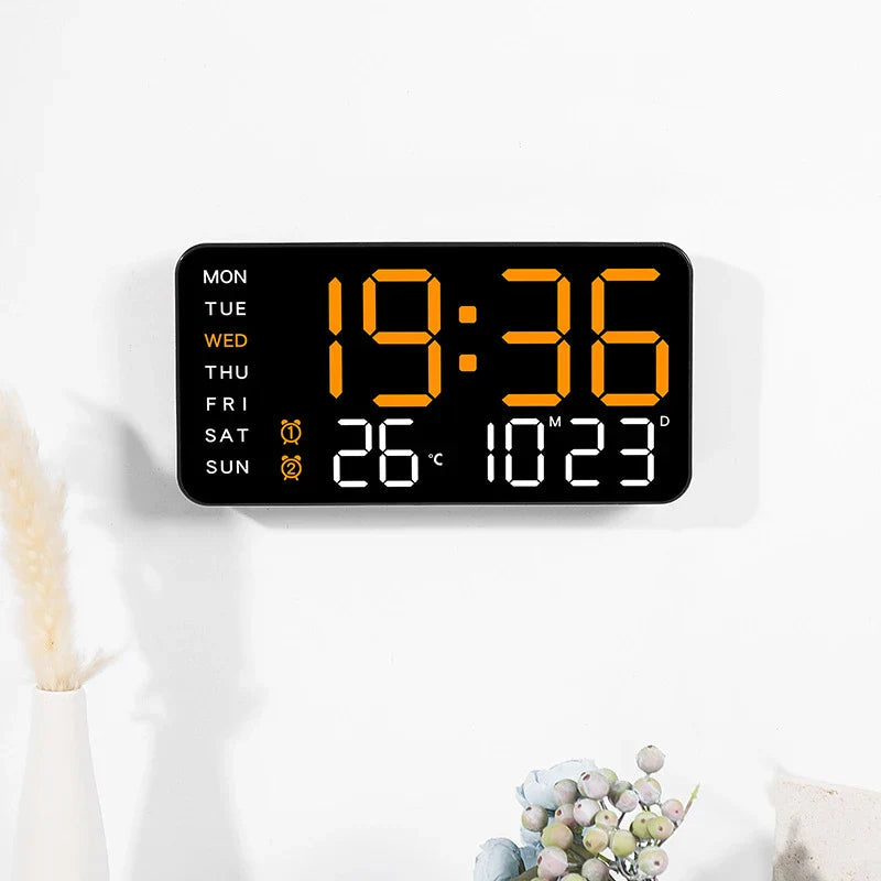 Cyfrowy zegar LED 21,5 x 11 cm na ścianę do sypialni i biura