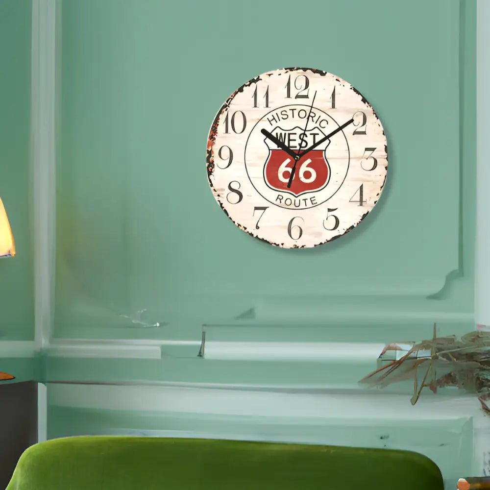 Okrągły zegar ścienny Route 66 z czarnymi cyframi 23 cm