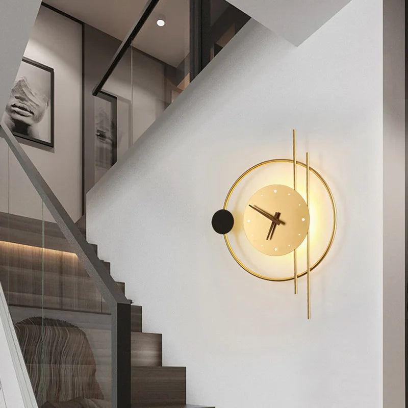 Oświetlenie ścienne LED z zegarem do sypialni i salonu - design skandynawski