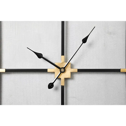 Kwadratowy zegar ścienny minimalistyczny czarno-złoty 60 cm